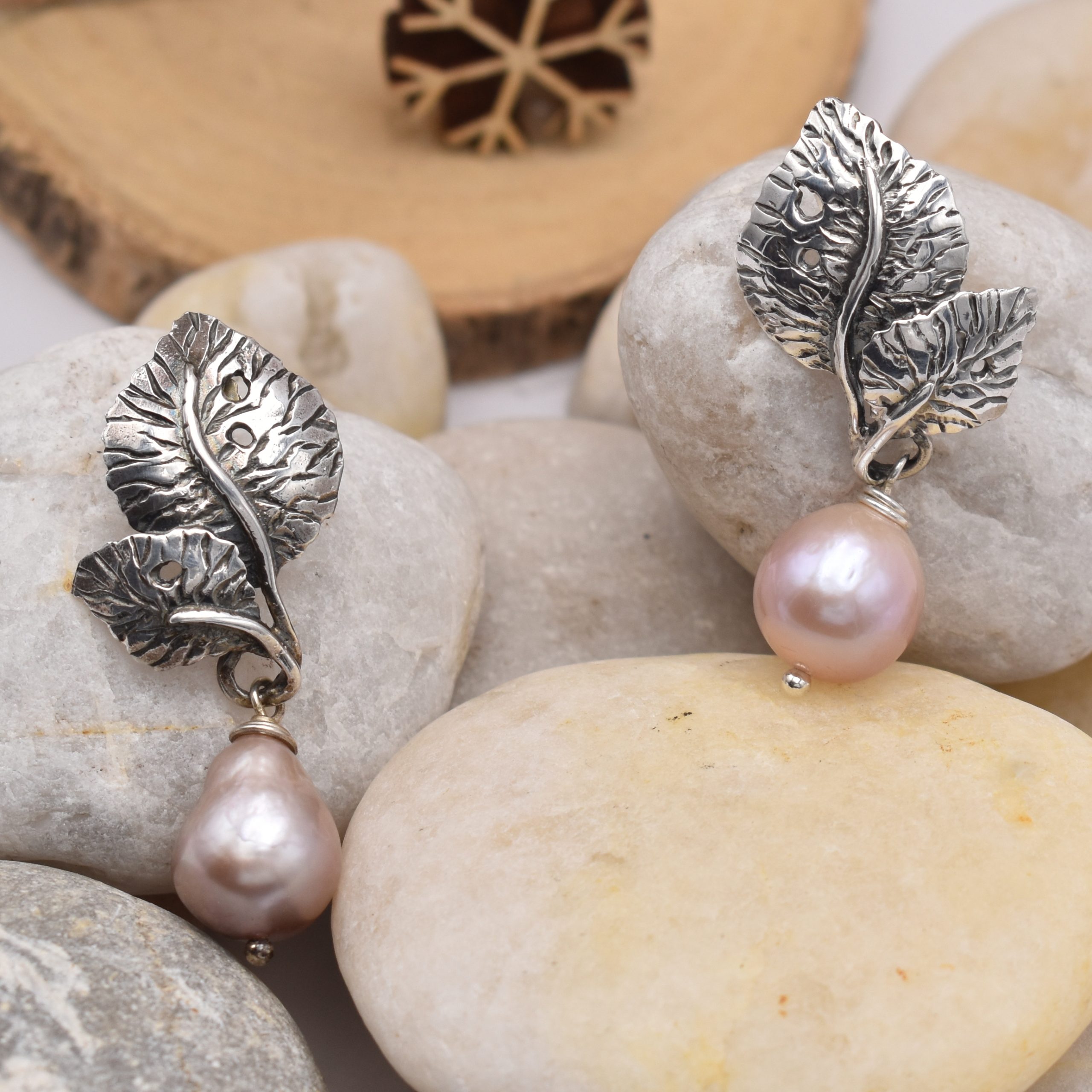 orecchini foglia di rosa