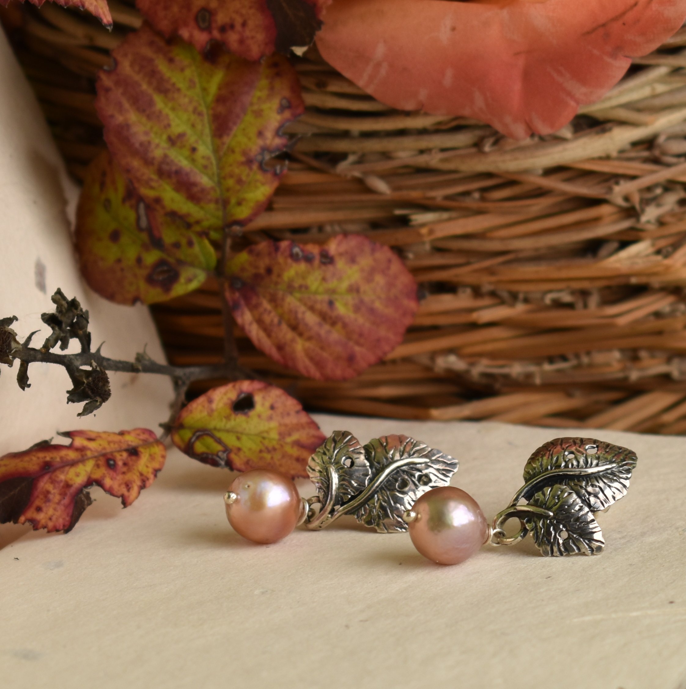 orecchini foglioa di rosa