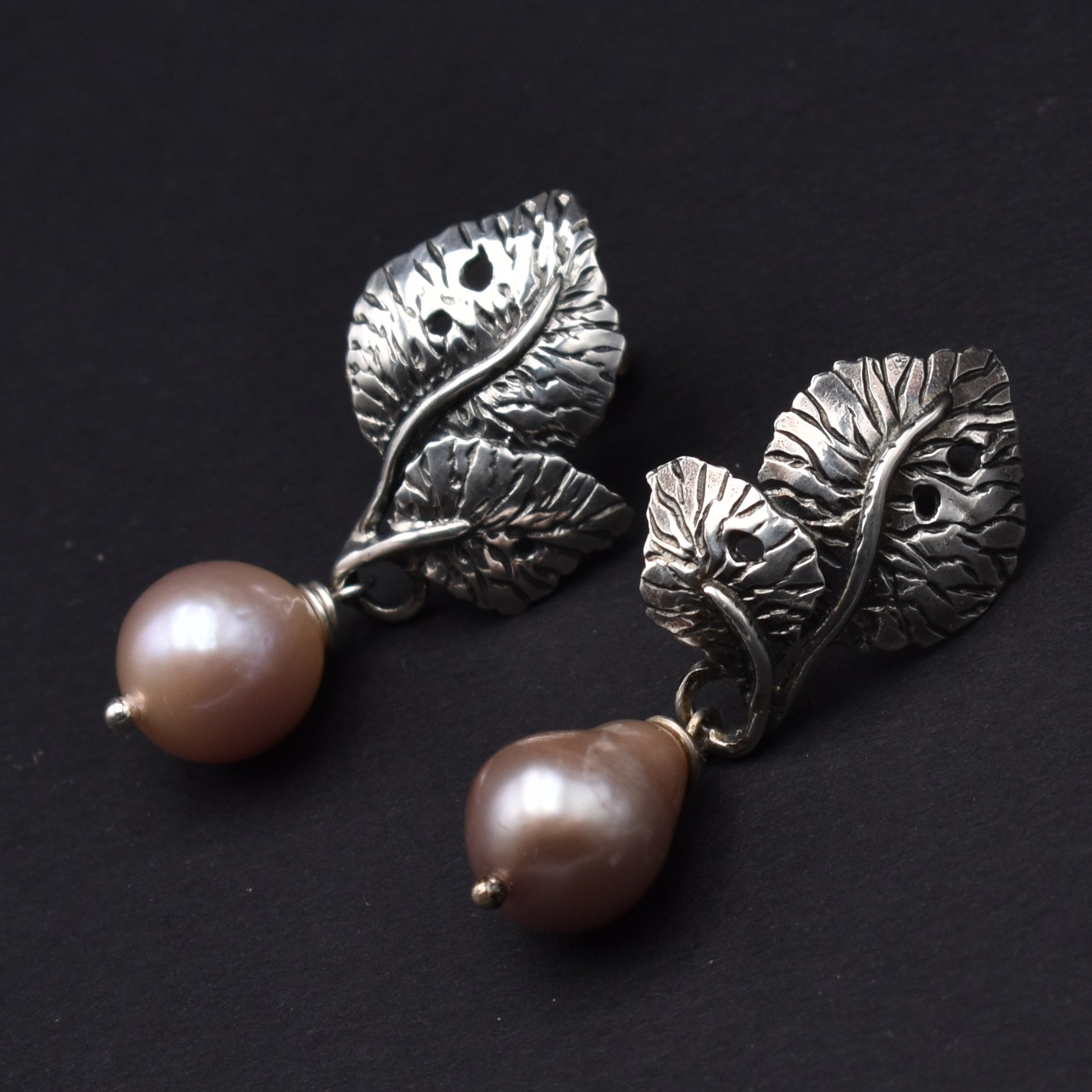 orecchini foglia di rosa