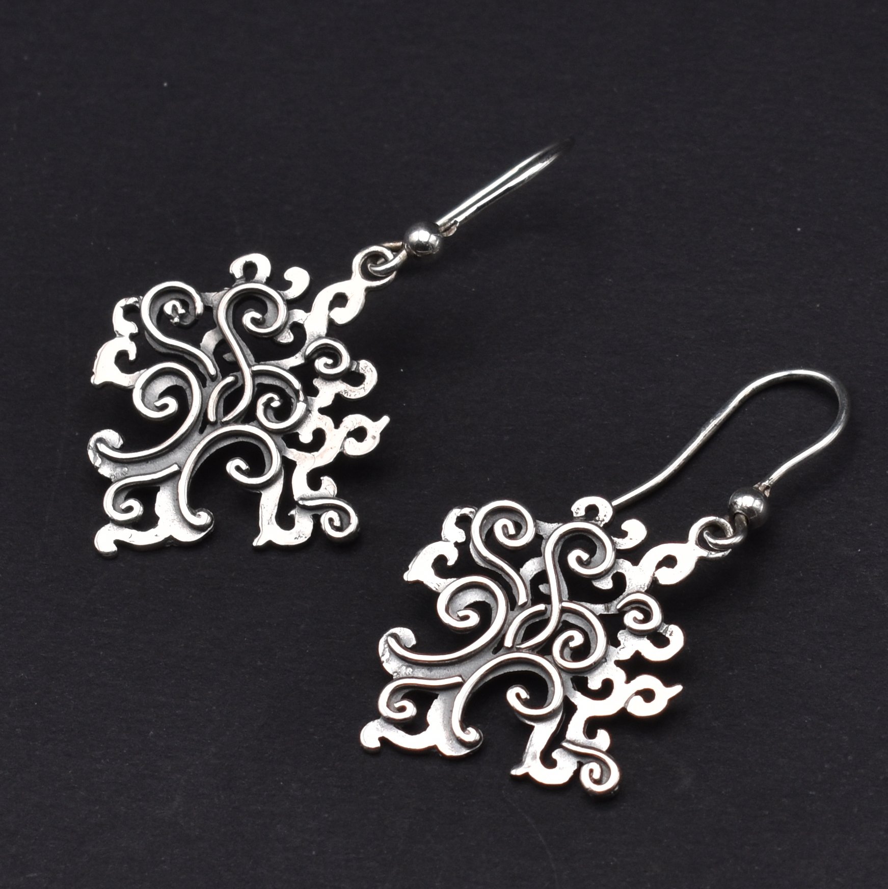 Orecchini Albero Della Vita In Argento 925 E Corallo Rosso – Fatto A Mano, Altezza 30 Mm – Gioiello Simbolico In Cofanetto Regalo